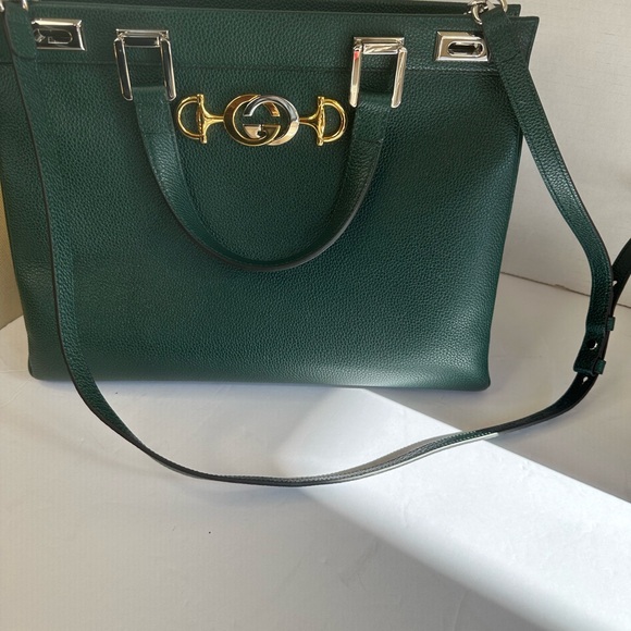 Gucci Zumi Medium Top Handle with Strap - Picture 8 of 14